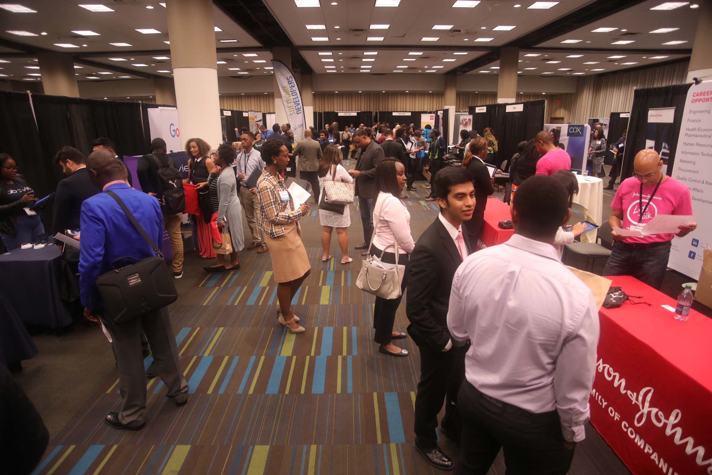 BDPA Student Member Accepts Internship with J&J—SITES Robotics Academy Alumnus to Join ISRM Team